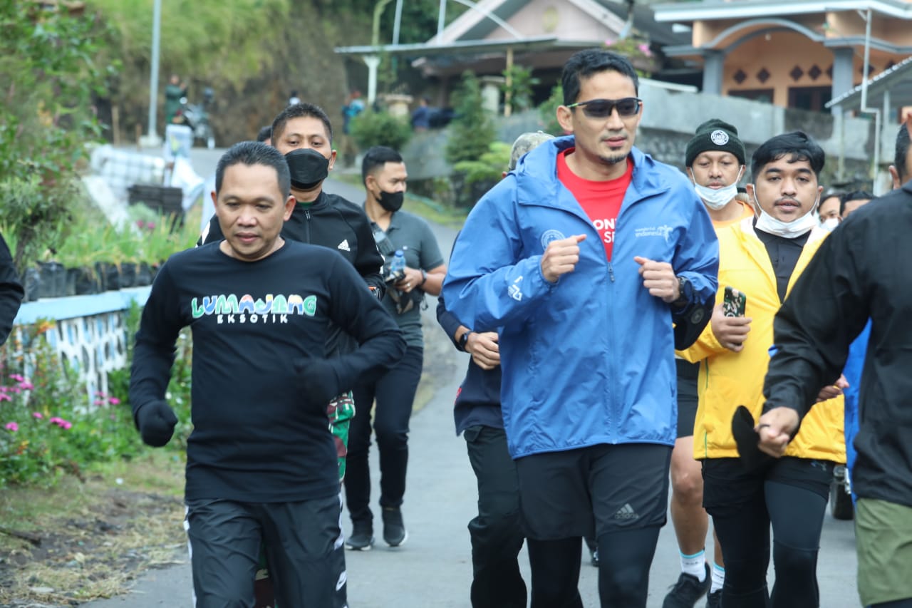 Kegiatan lari pagi bersama Menteri Parekraf RI di Desa Ranupani