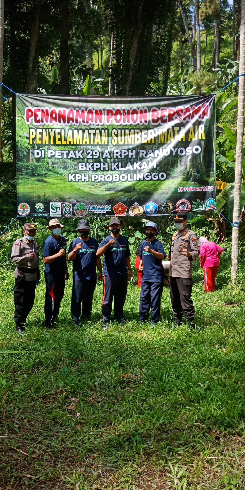 KEGIATAN  APEL PENAMAN BERSAMA DALAM RANGKA PENYELAMATAN SUMBER MATA AIR DIPETAK 29a Rph RANUYOSO