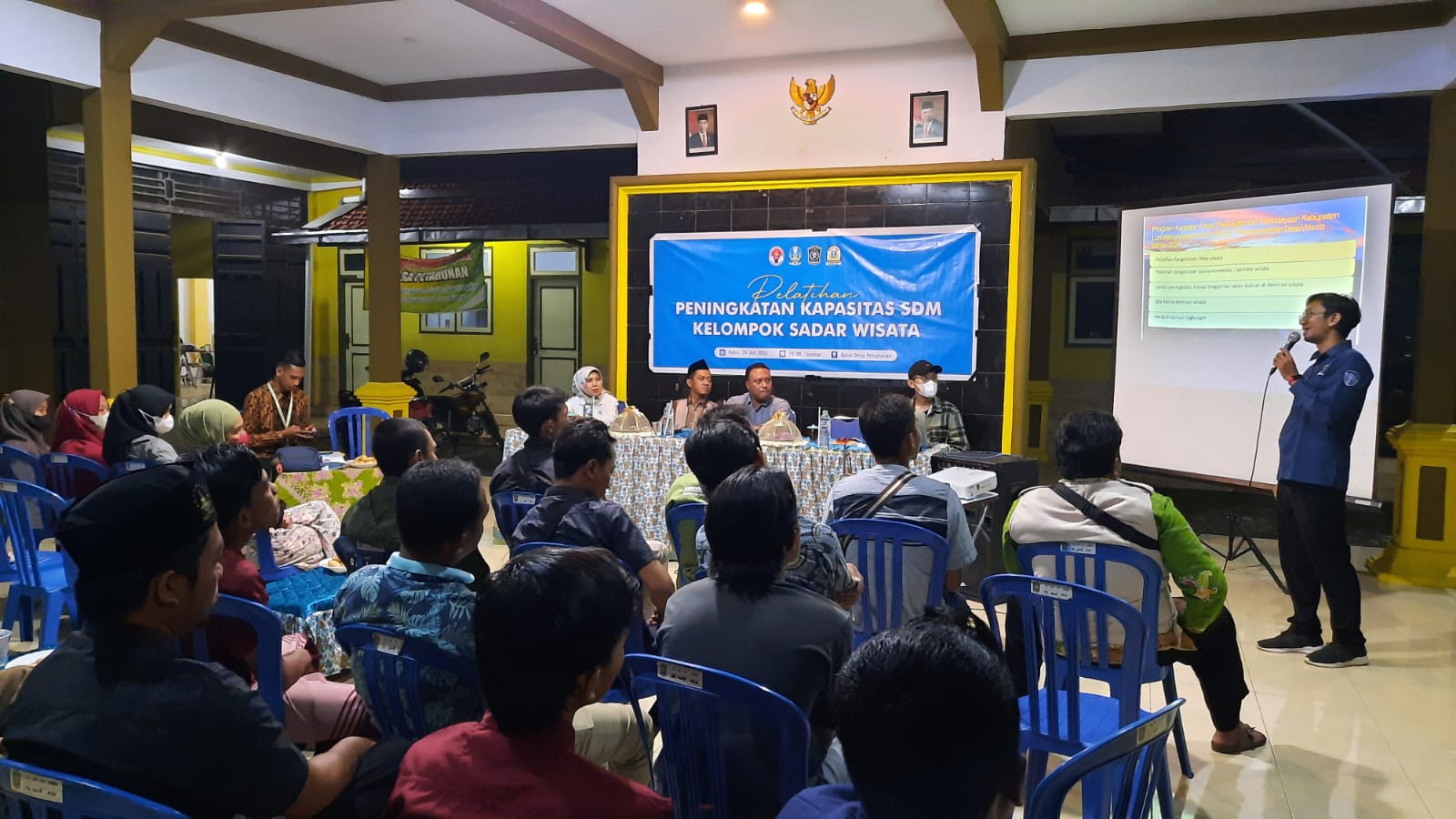 DINAS PARIWISATA, PELATIHAN KELOMPOK SADAR WISATA