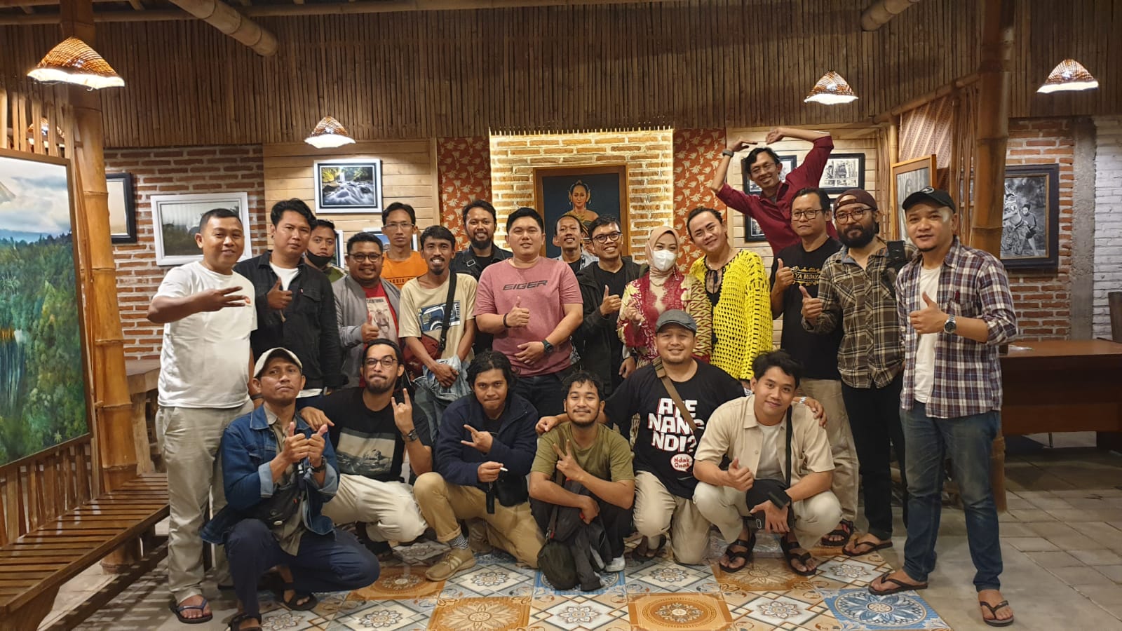 FORUM KOMUNIKASI LINTAS SEKTOR EKONOMI KREATIF