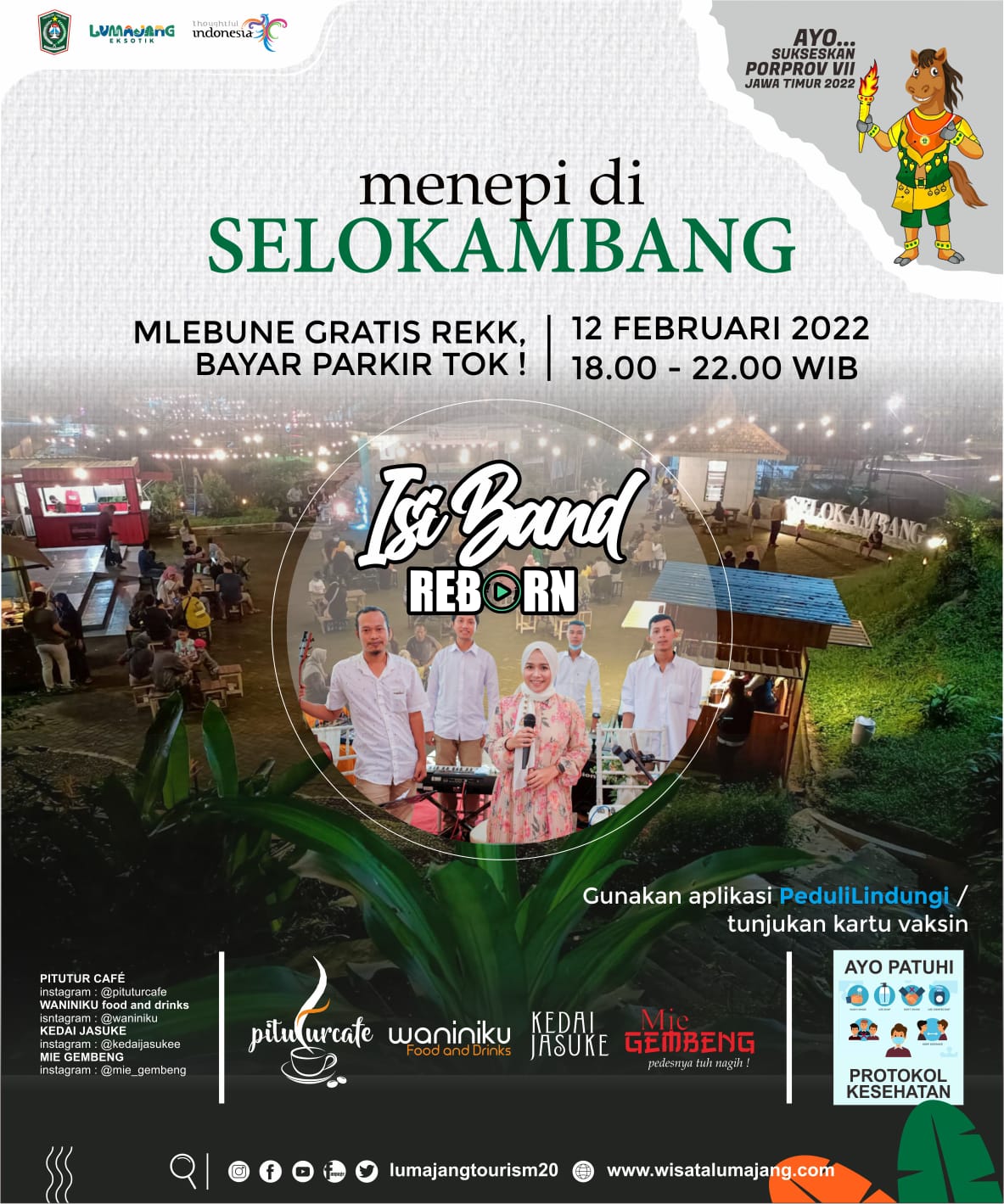 Menepi di Selokambang