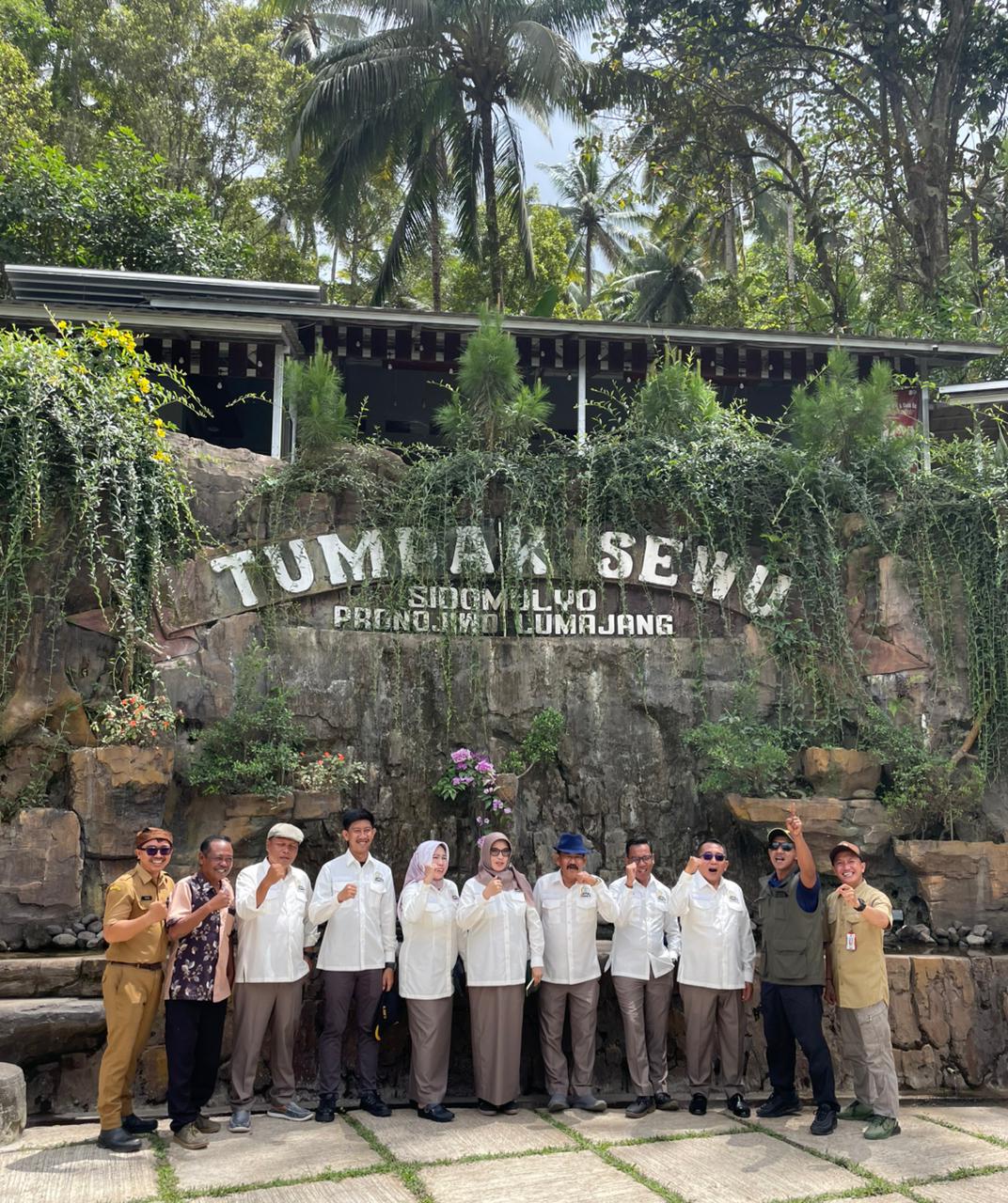 Dinas Pariwisata Dampingi Komisi B Ke Pronojiwo