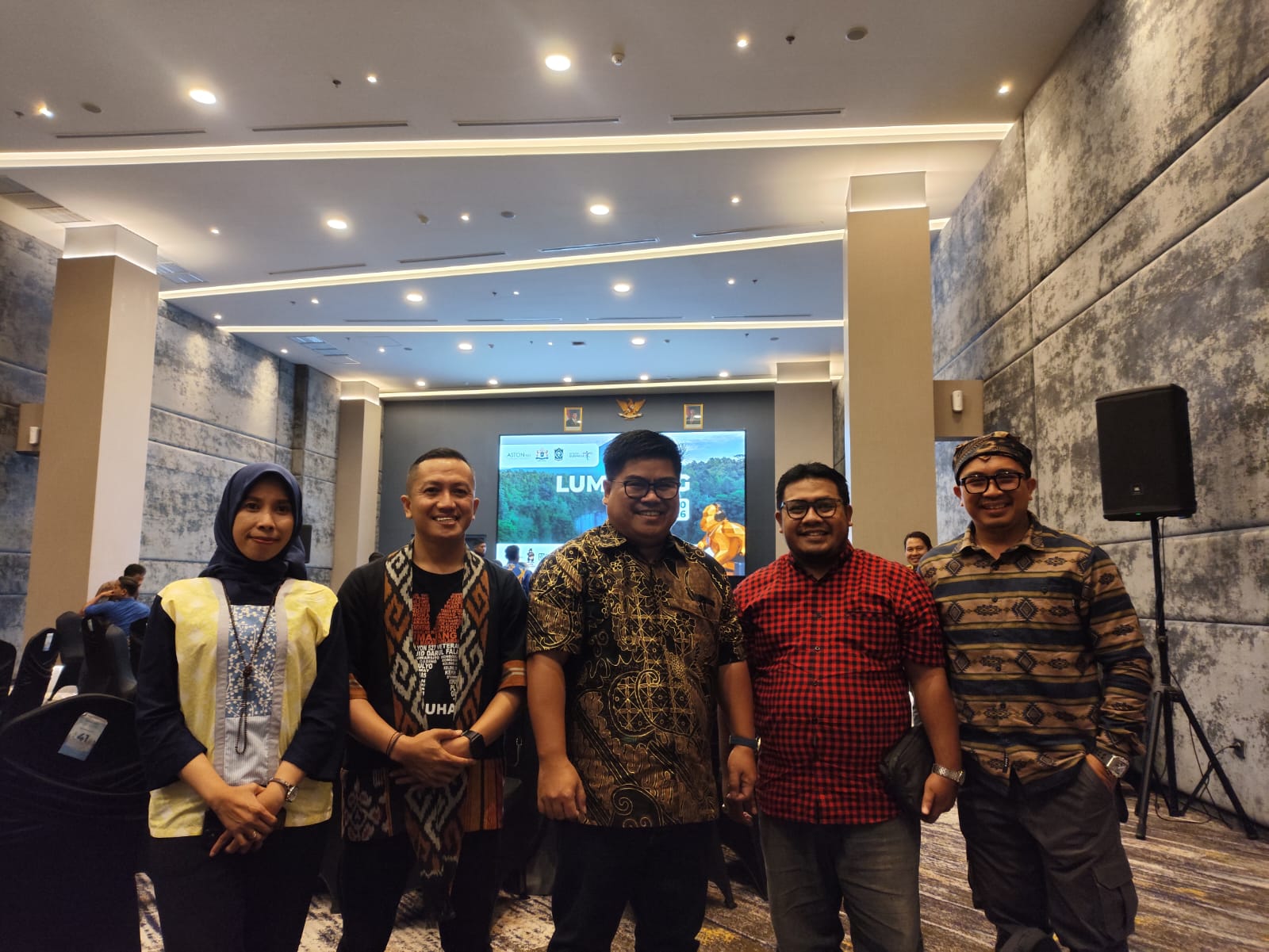 Hadir dalam Lumajang  Eksotik